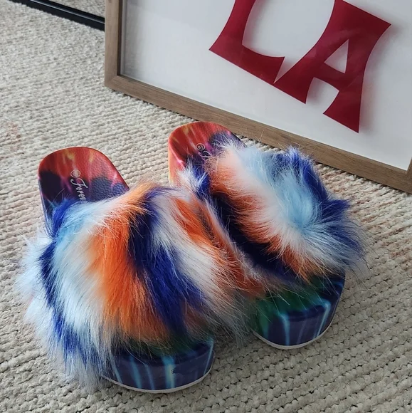 Faux Fur Tie Dye Platform Slides Blue Multi - Picture 3 of 12